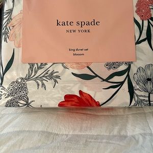 King size KATE SPADE Duvet cover/ 2 king Shams